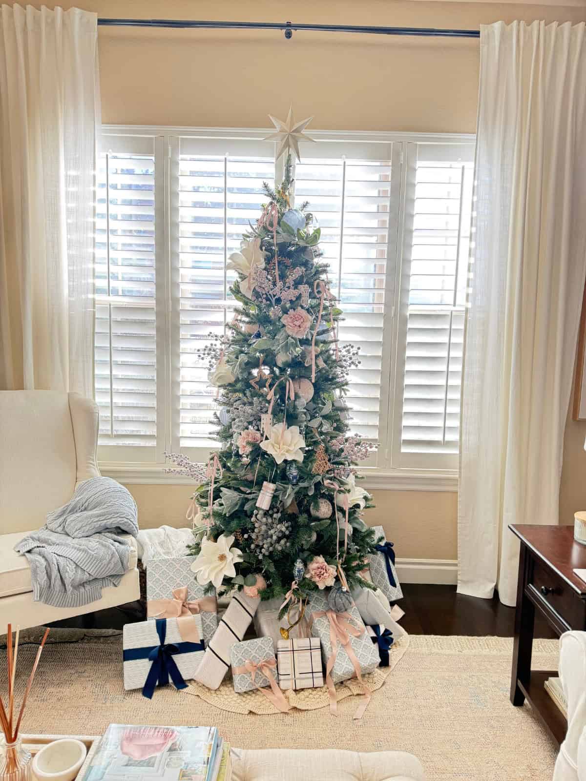 tree decorated for christmas
