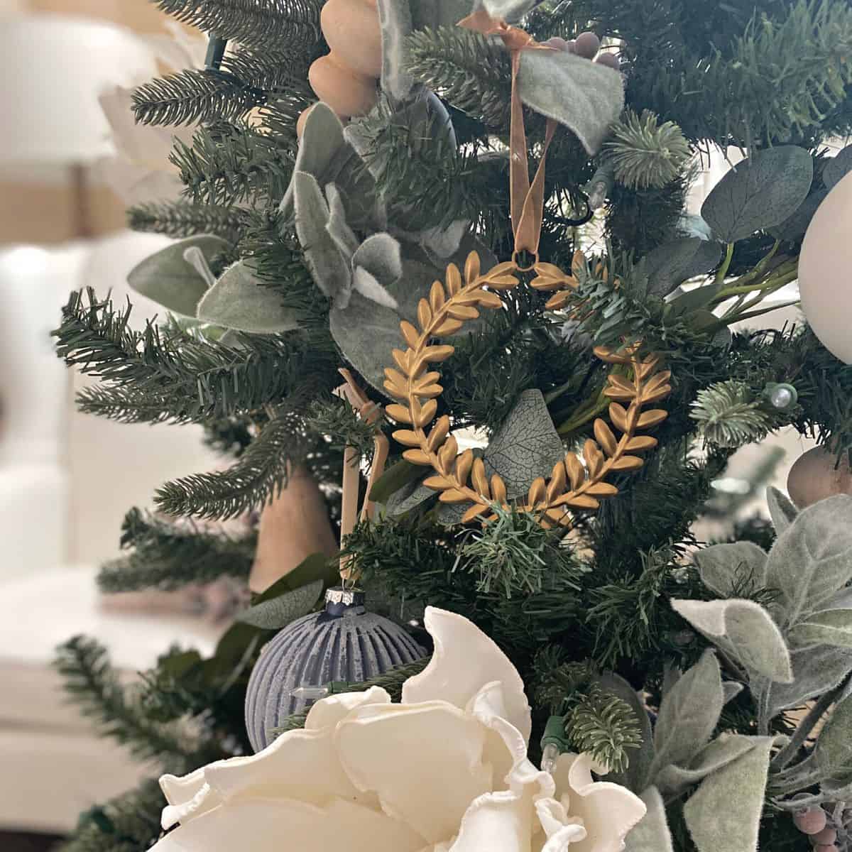 Gold laurel wreath tree ornament