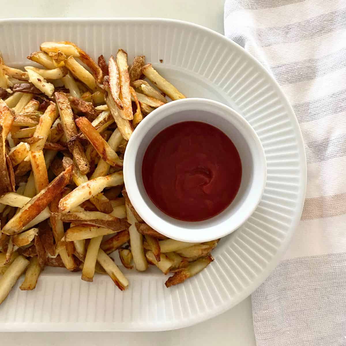 Platter of oven baked fries