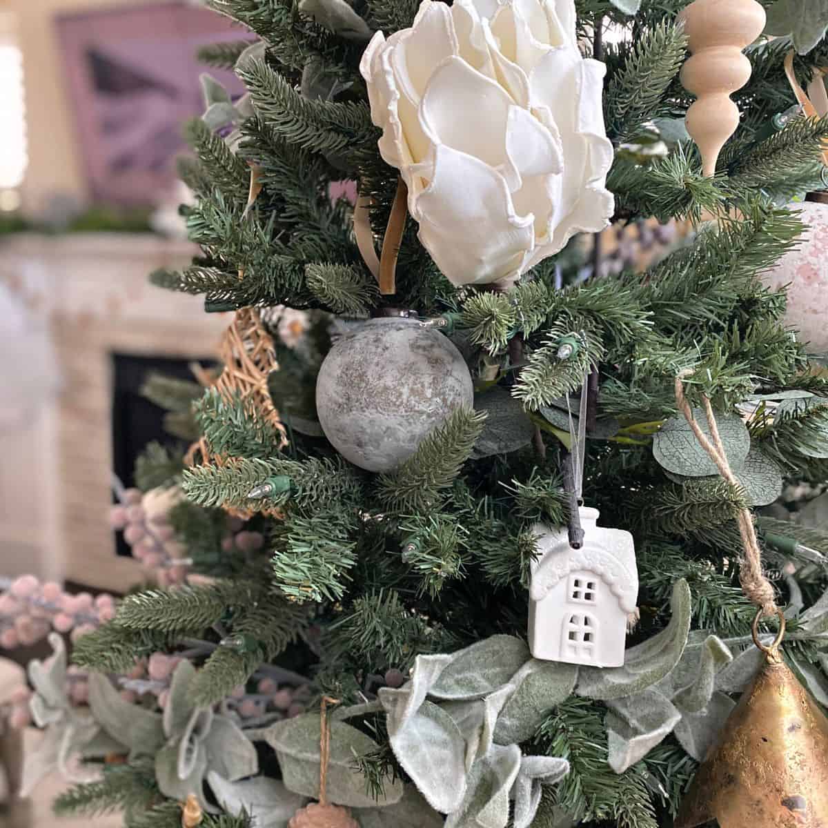 Neutral pastel decorated Christmas tree