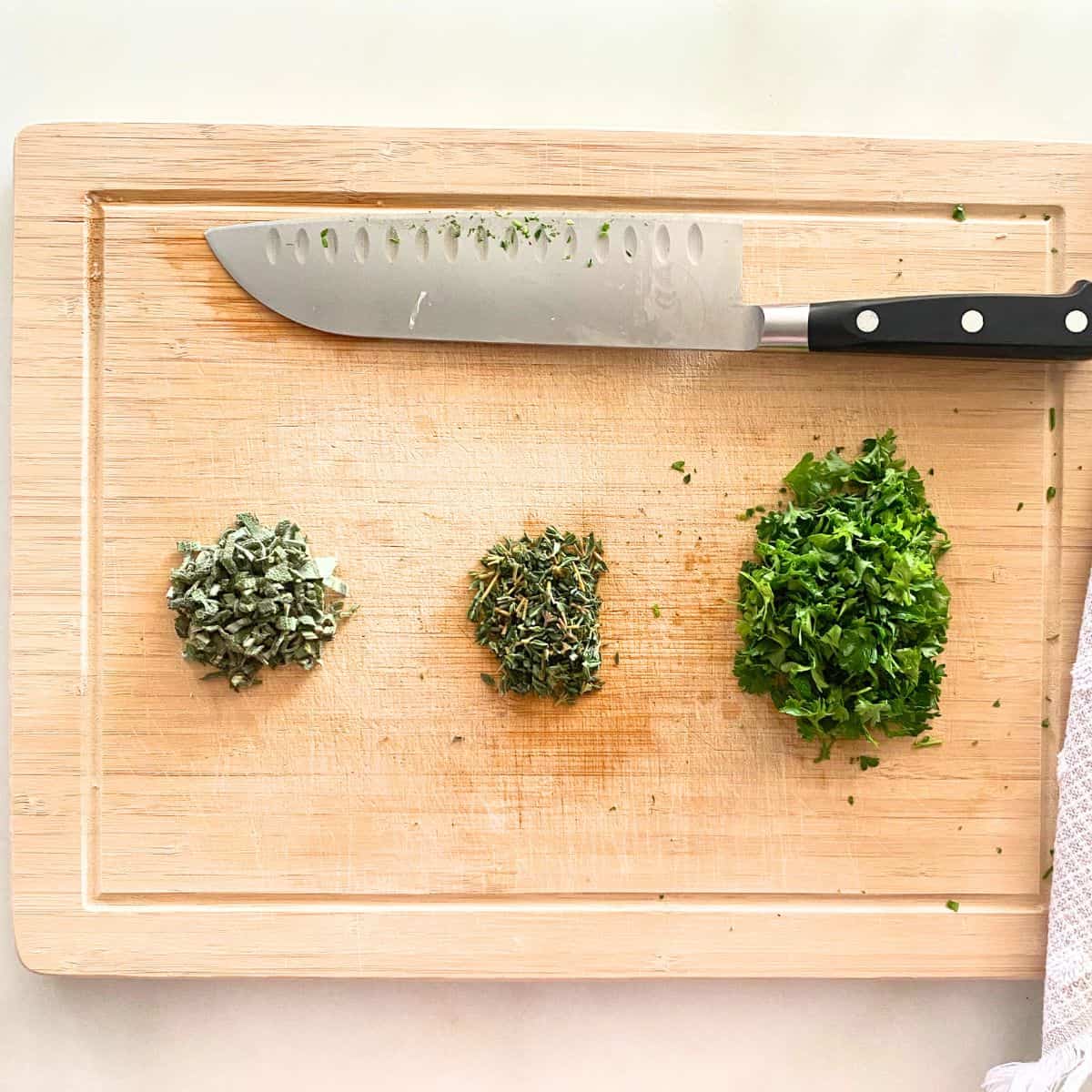 roughly chopped fresh herbs