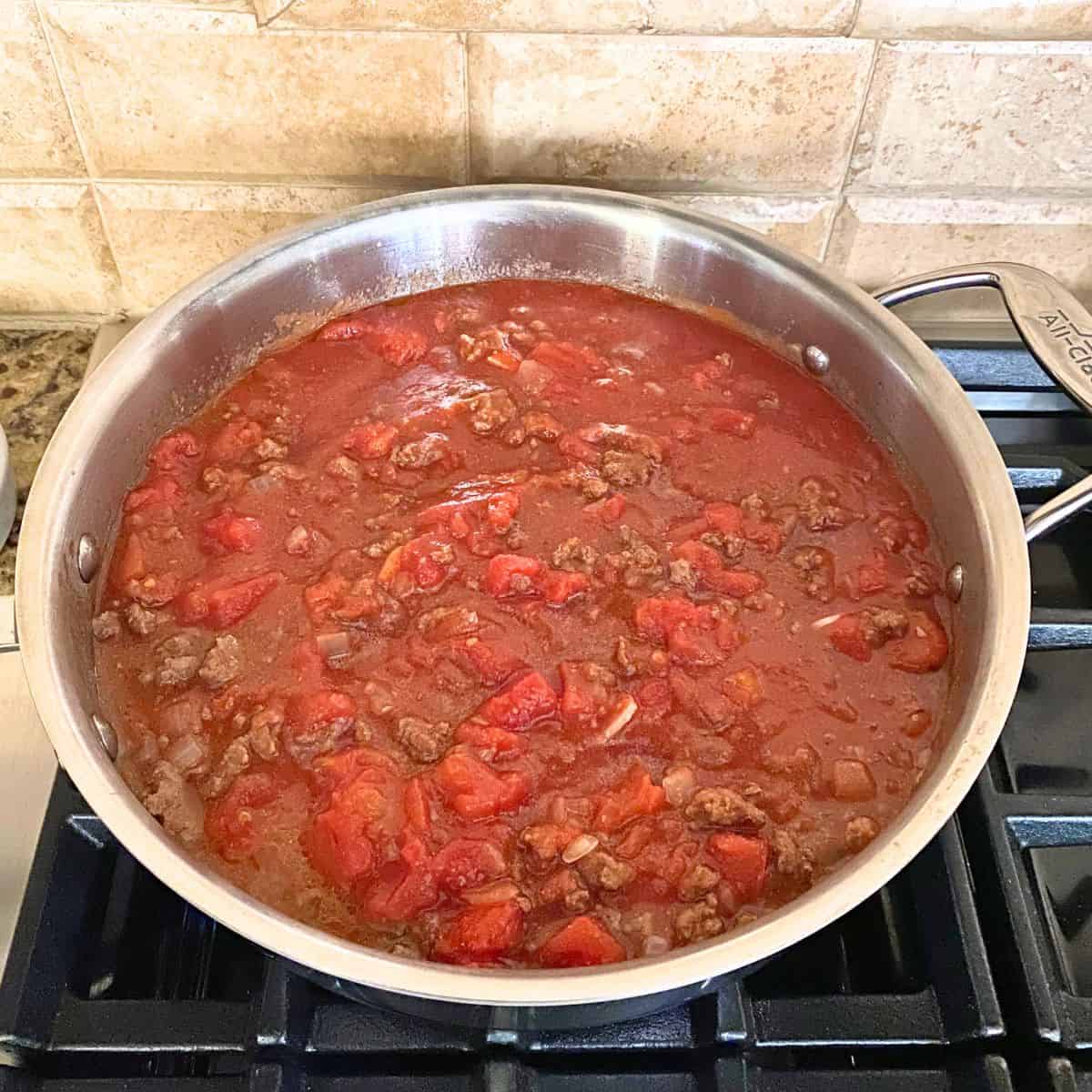 simmering tomato sauce mixture